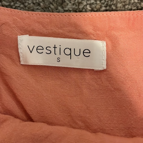 Vestique dress - Picture 3 of 3